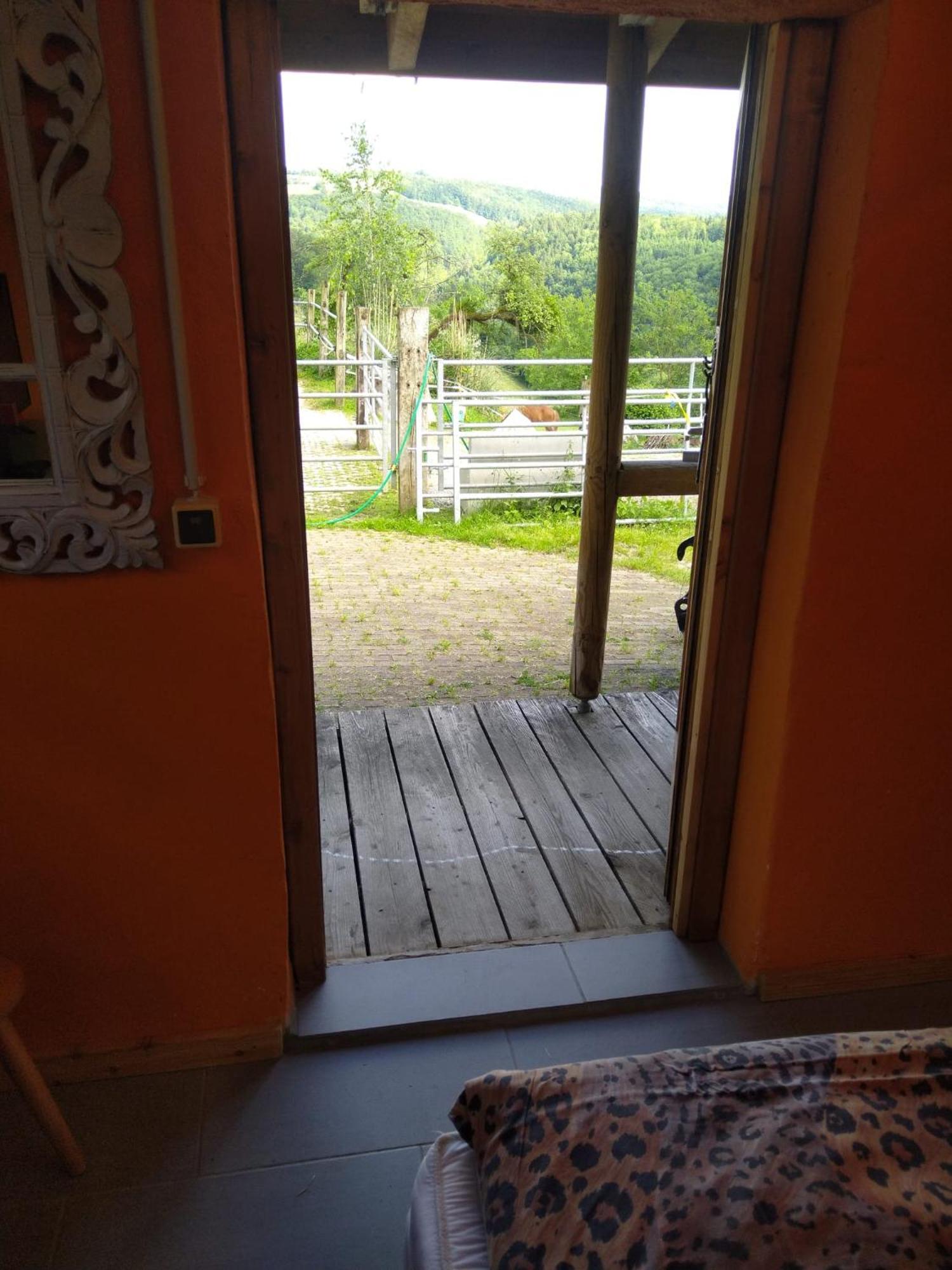 Charmantes Western-zimmer Mit Veranda Auf Dem Raihof Farm stay *